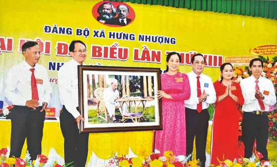 Đảng bộ xã Hưng Nhượng: thành tích nổi bật trong công tác xây dựng Đảng